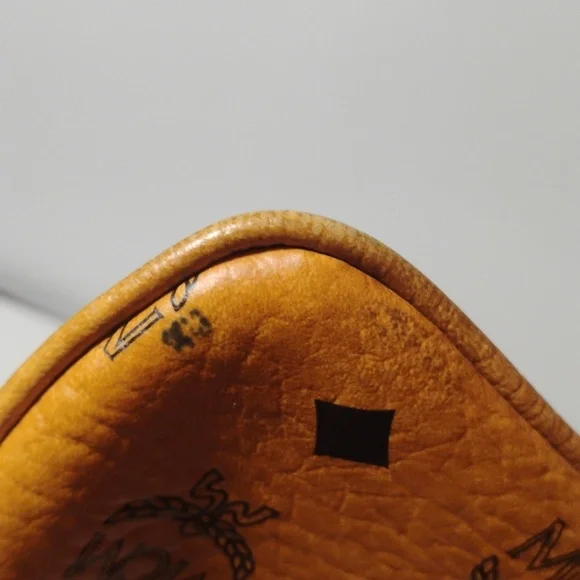 MCM Visetos Pouch/Shoulder Bag Vintage But Good Condition Overall - Picture 4 of 11